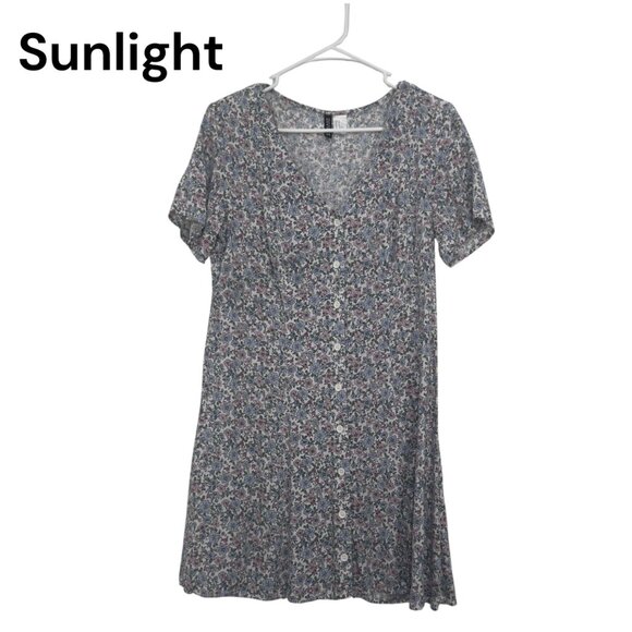 H&M Divided Women Floral Viscose Button-Up Mini Dress SZ M Summer Casual - Picture 1 of 11
